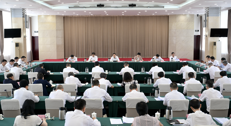 王晓晖主持召开省委专题会议强调更好统筹资源力量赋能天府新区发展加快打造新时代国家级新区高质量发展样板施小琳讲话「相关图片」 王晓晖主持召开省委专题会议强调更好统筹资源力量赋能天府新区发展加快打造新时代国家级新区高质量发展样板施小琳讲话「相关图片」